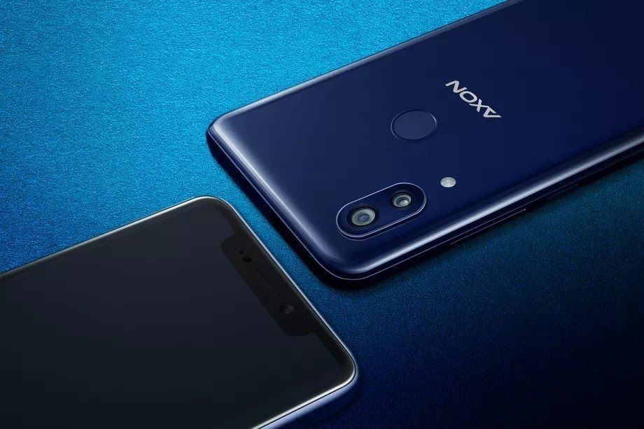 Smartphone ZTE Axon 9 Pro - avantages et inconvénients