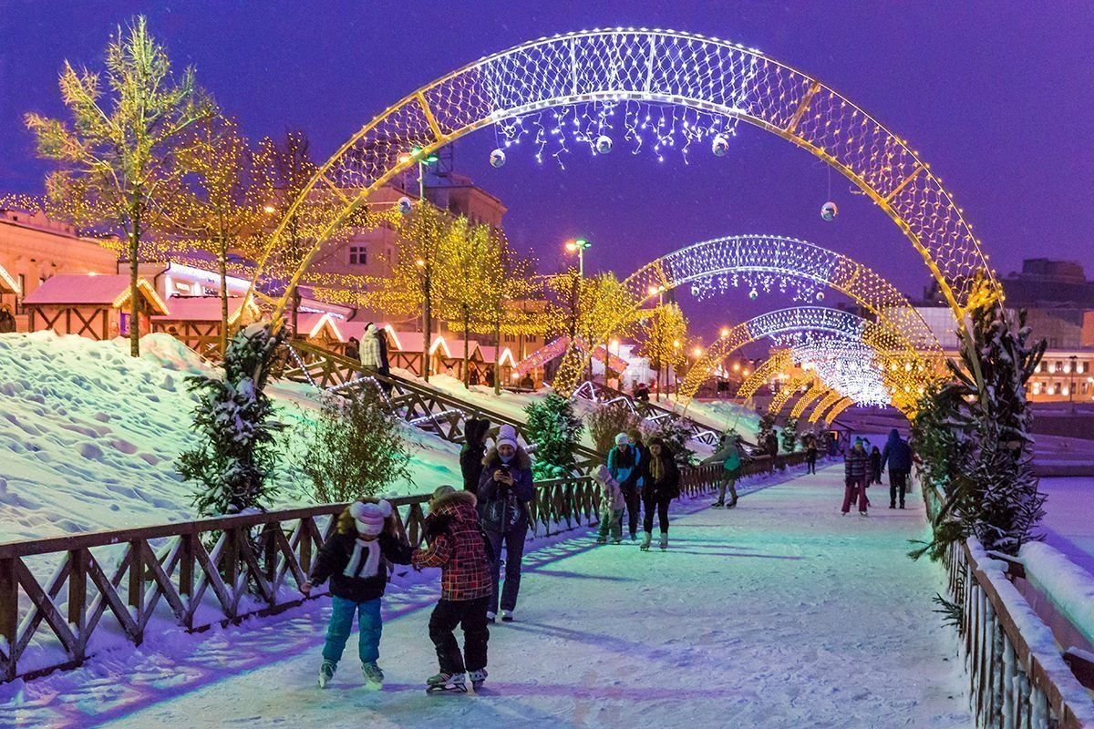 Patinoires Kazan 2020: espaces intérieurs et extérieurs