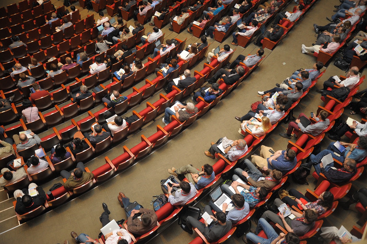 Les meilleures salles de conférence à Omsk en 2020