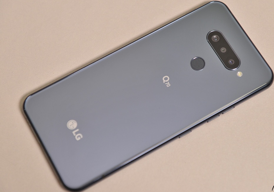 Courte critique du smartphone LG Q70 avec fonctionnalités clés