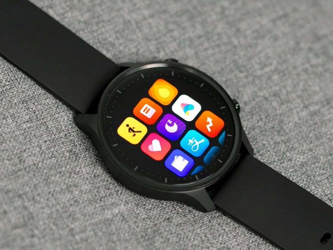 Examen des montres intelligentes Xiaomi Watch Color avec ses fonctions